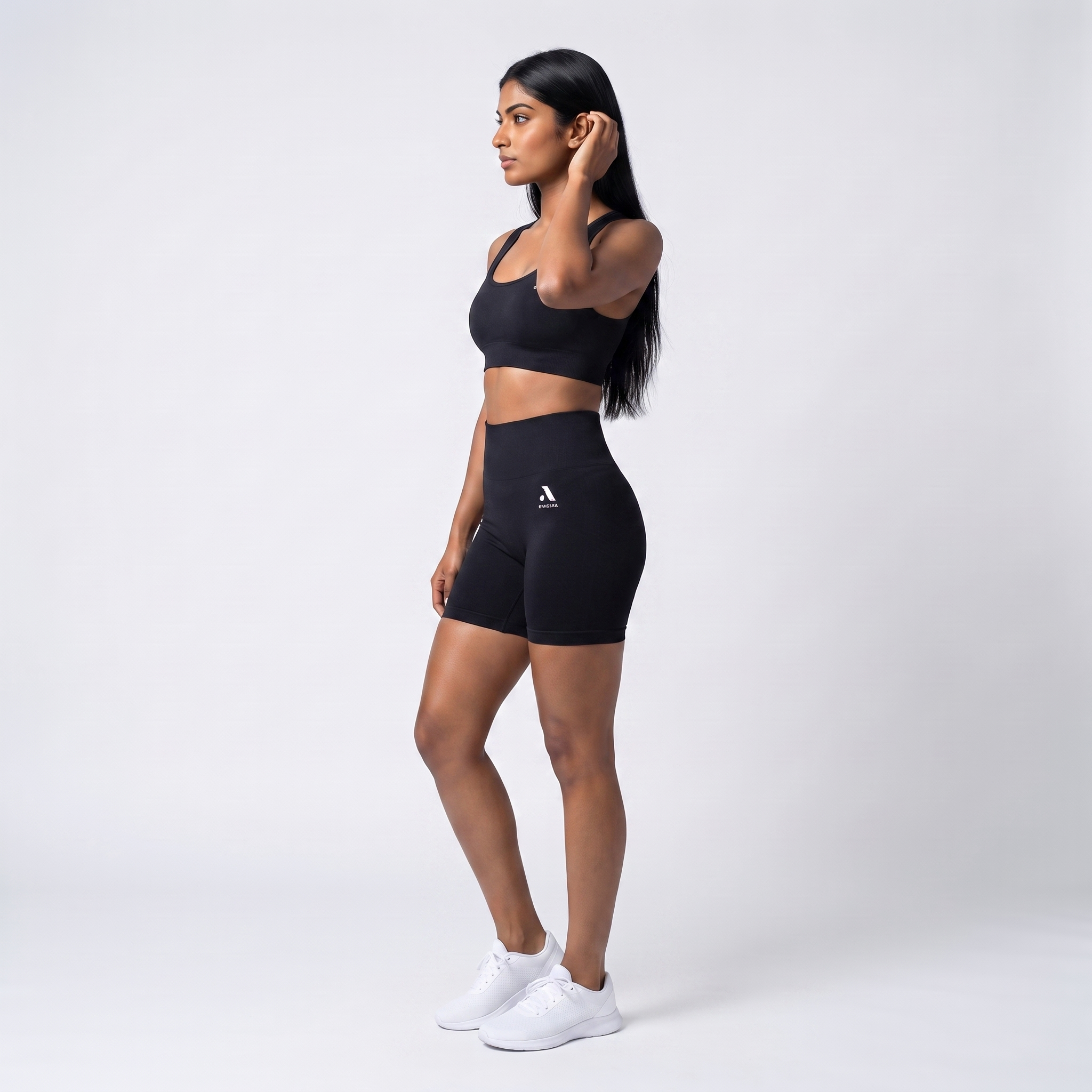 GYMELVA Serene Short Set Onyx Black - side